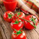 Sok pomidorowy jest bogatym źródłem wartościowego potasu.