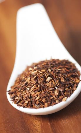 Czerwona herbata chroni przed występowaniem nadciśnienia tętniczego czy miażdżycy.
