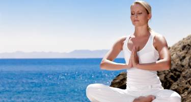 Hatha, astanga, kundalini czy krija? Co w ogóle daje joga?    