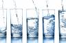 Woda w diecie odchudzającej - jakie ma znaczenie i ile jej pić?