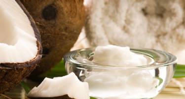 Olej kokosowy. Właściwości odchudzające i zastosowanie w kuchni