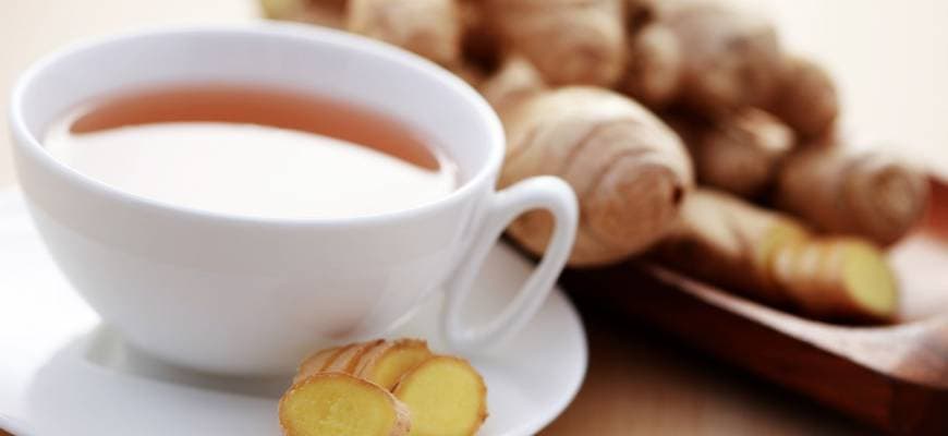 Herbata, nalewka i napar z imbiru – niezawodna broń w walce z przeziębieniem
