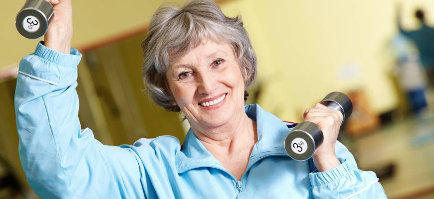Wpływ treningu siłowego na sprawność fizyczną u seniorów