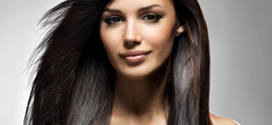 Hennowanie włosów, czyli naturalna, ziołowa koloryzacja
