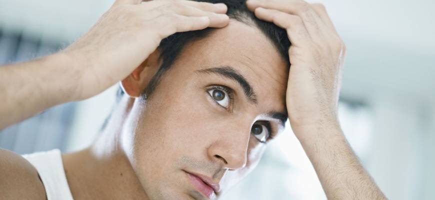 Trichotillomania, czyli hair pulling disorder – objawy, leczenie, grupy ryzyka