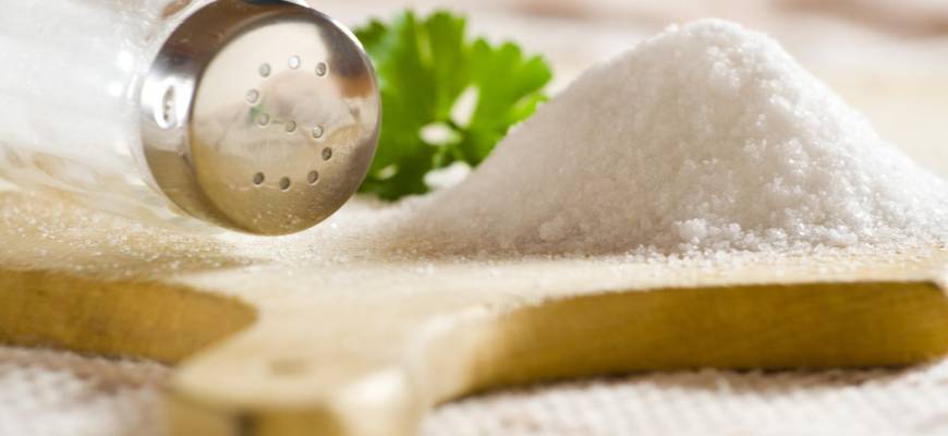 Czym zastąpić sól, aby potrawy nadal były smaczne?