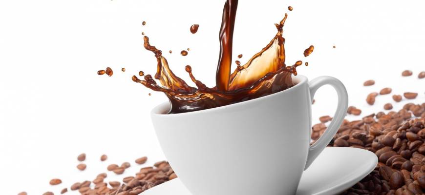 Kawa bezkofeinowa – proces powstawania, działanie oraz wpływ na ciążę