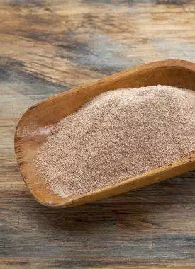 Teff (miłka abisyńska) to bezglutenowe pseudo-zboże, które zawiera mnóstwo cennych substancji odżywczych.