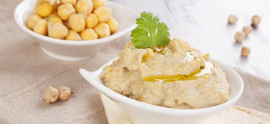 Hummus – właściwości, wartości odżywcze i przepis