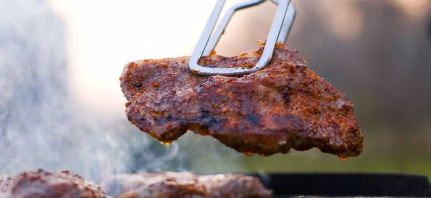 Sekrety zdrowego grillowania – mięso