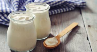 5 powodów, dla których warto jeść jogurty i kefiry