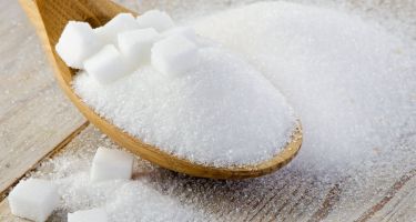 Sukraloza – słodzik, którego lepiej nie mieć w organizmie