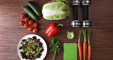 Dieta wegetariańska dla sportowca – źródła białka, suplementacja, wpływ na wyniki