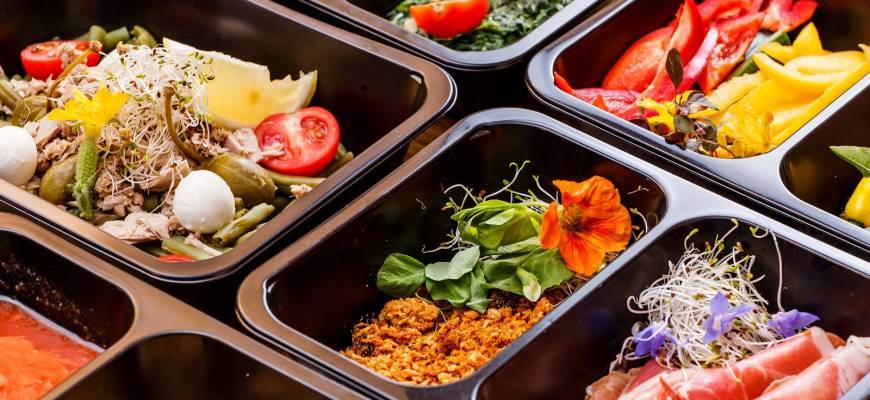 Catering dietetyczny – co to jest, dla kogo, czy warto? Catering dietetyczny – co to jest, dla kogo, czy warto?