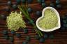 Spirulina – działanie, opinie. Lepsza spirulina w proszku czy tabletkach?