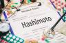 Hashimoto – wpływ witaminy D i glutenu. Co jeść przy Hashimoto?