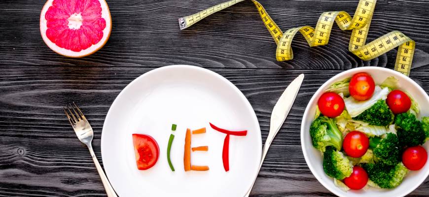 Dieta odchudzająca – dla kobiet, mężczyzn, nastolatków, suplementy. Jak zdrowo schudnąć?