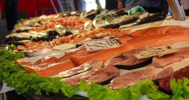 Ryby bałtyckie – wędzone, w cieście, na parze, z grilla. Jakie ryby jeść nad morzem?