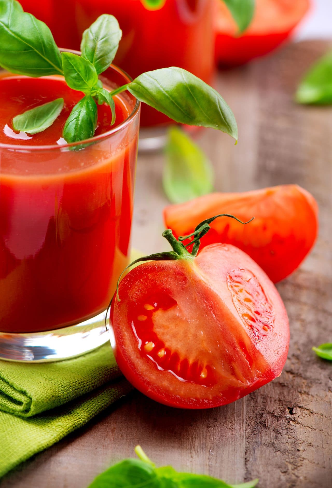 sok pomidorowy właściwości jak zrobić