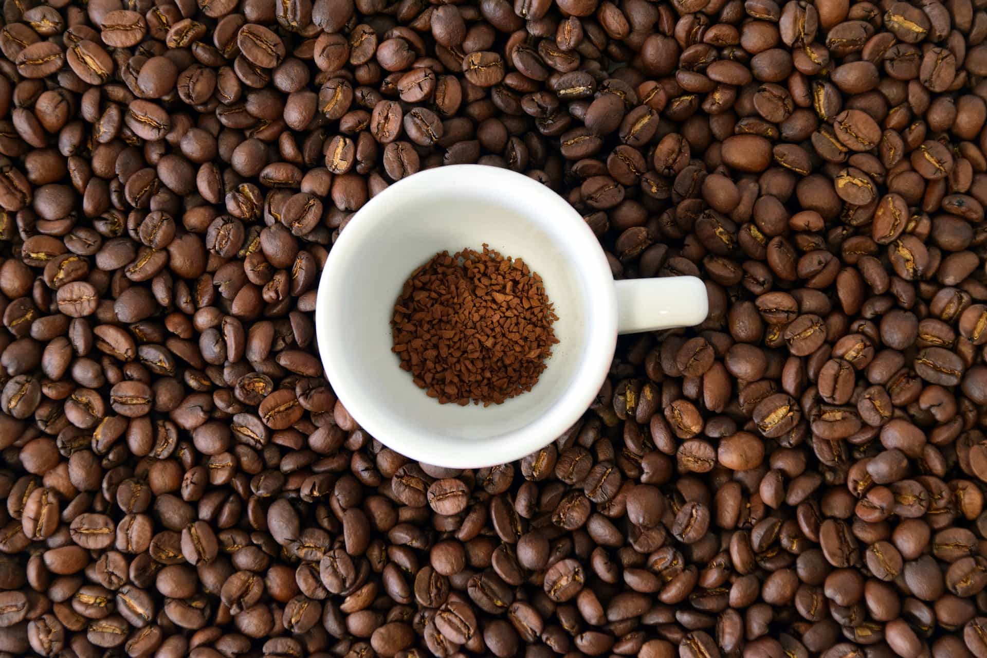 kawa rozpuszczalna skłąd właściwości najlepsza kawa rozpuszczalna