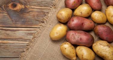 Ziemniaki – właściwości. Sok, okłady z ziemniaków. Ziemniaki na hemoroidy
