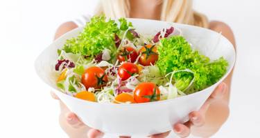 Dieta wysokokaloryczna – dla kogo? Jadłospis i produkty wysokokaloryczne