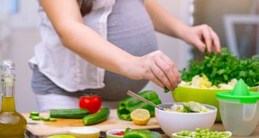 Dieta wegetariańska w ciąży – wady i zalety, jadłospis