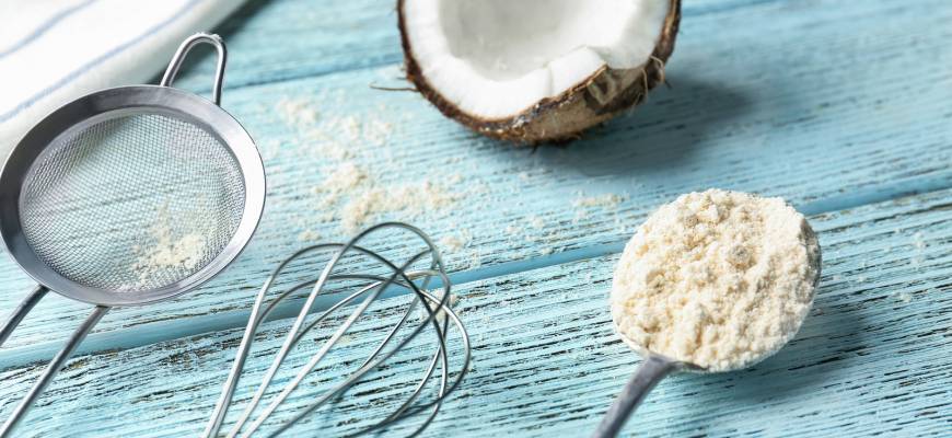 Mąka kokosowa – właściwości i zastosowanie. Fit przepisy z mąką kokosową